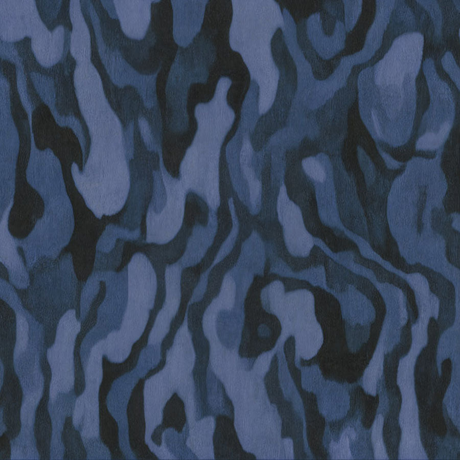 Close-up of the Ettore Veins wallpaper mural by Grigory Gladarev